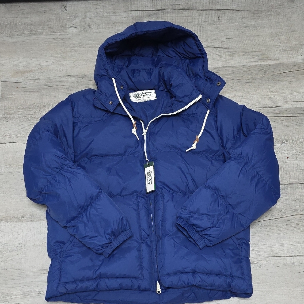 NWT Alpine Design Mens Space Blue Puffer Jacket